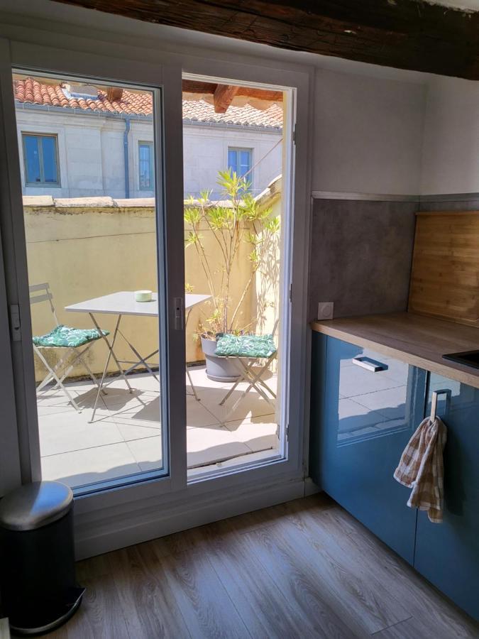 La Dolce Vita Nimoise Terrasse 100 M Des Arenes Nimes Ngoại thất bức ảnh